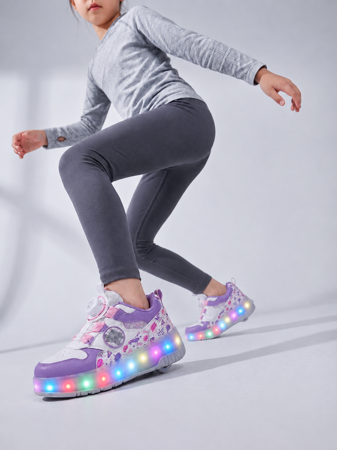 Işıklı Kaykaylı Çocuk Ayakkabısı – Tekerlekli Paten Spor Ayakkabı